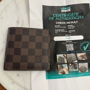 Louis Vuitton Bifold Wallet